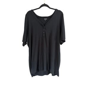 Torrid Women's Plus Size Black Button Henley Short Sleeve Shirt Blouse Size 5 5X